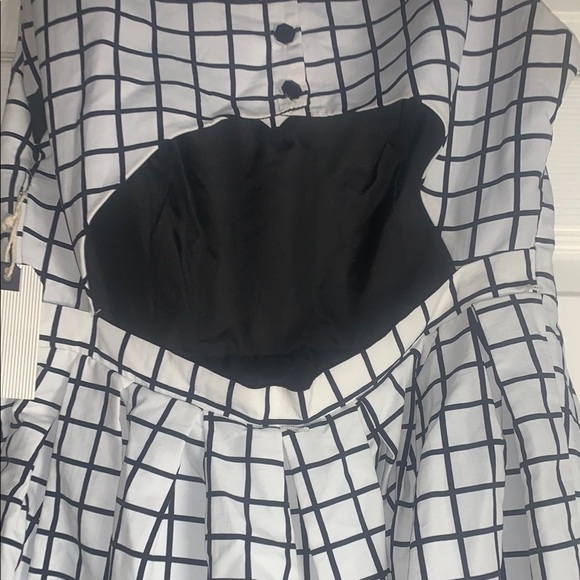 Forever 21 NWT Stylish Black and White Grid women Dress - Picture 10 of 11